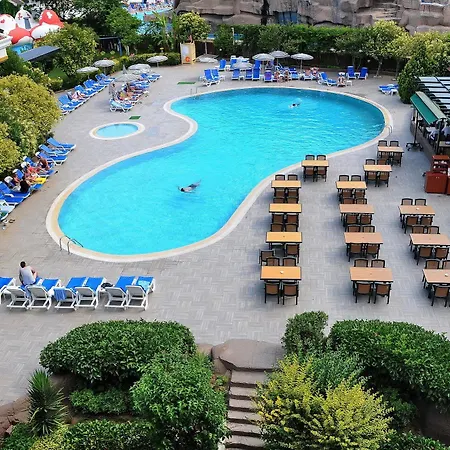 Dream Hotell 4*