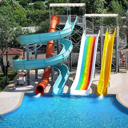 Hotell Dream 4*